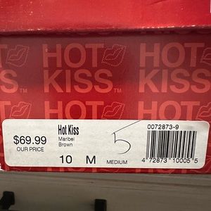 Brand new size 10 Maribel brown Hot Kiss boots. NWT in box.
